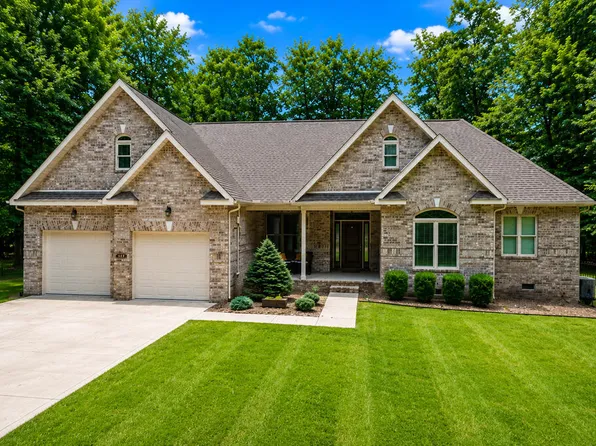 117 Saint Andrew Ln, Daniels, WV 25832