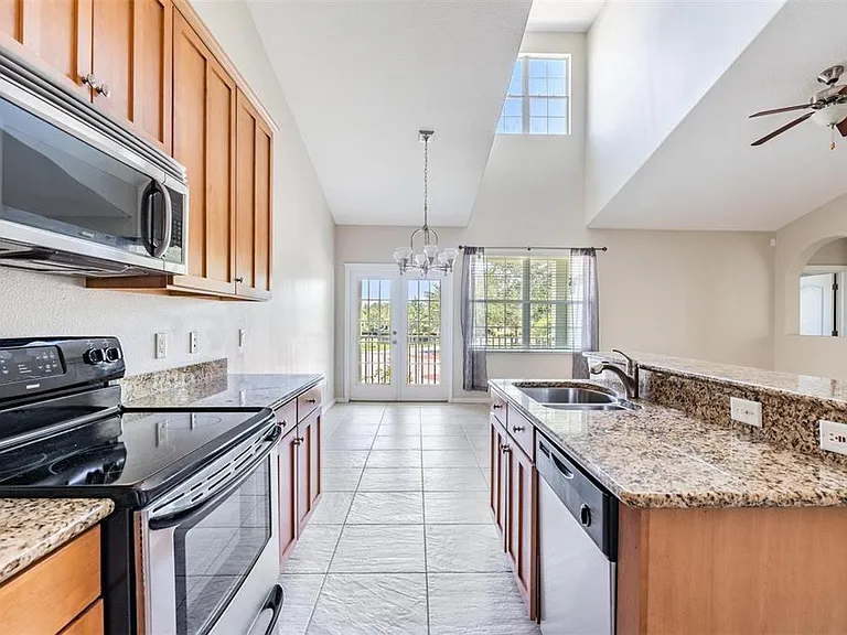 6008 Fishhawk Crossing Blvd #6008 — Photo 14