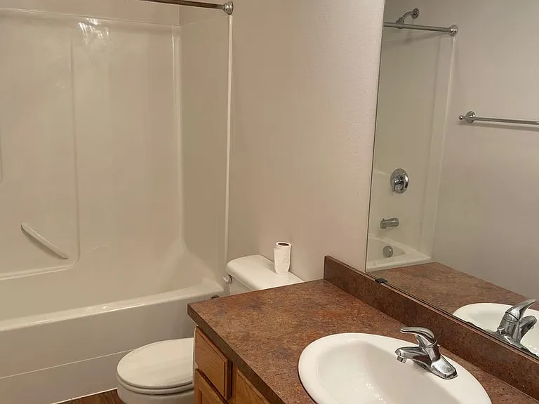 804 Freda Ave #A & B — Photo 13