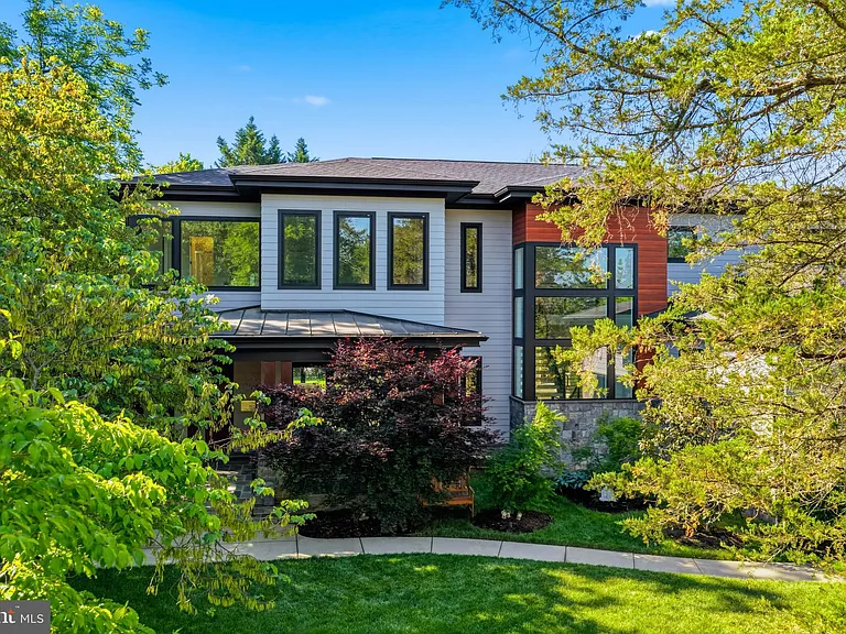 1513 Oakview Dr — Photo 92