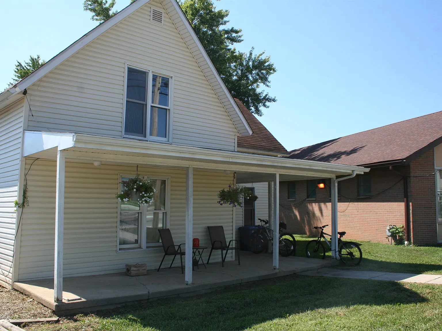 38 North Plains Road - Single House — Photo 4