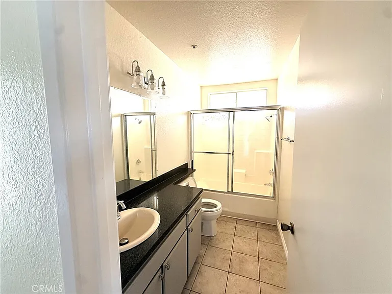 6690 Acacia Ct — Photo 16