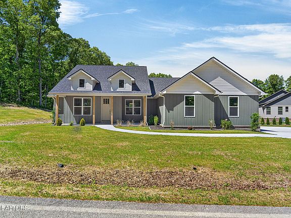 2nd image of 1128 Cumberland View Dr