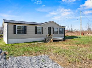 305 Wade Ln, Jeffersonville, KY 40337