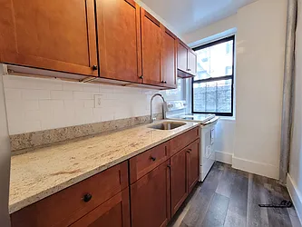 Rented by Bruma Realty LLC