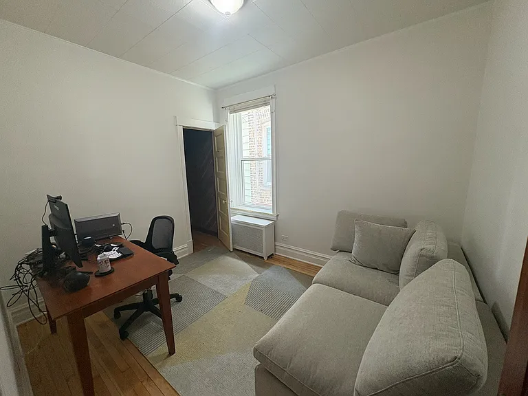 Bedroom 2 - can fit queen bed
