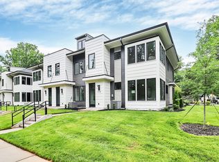 1756 Arnold Dr, Charlotte, NC 28205