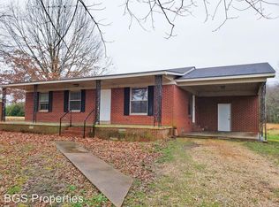 5881 Highway 77, Newbern, TN 38059
