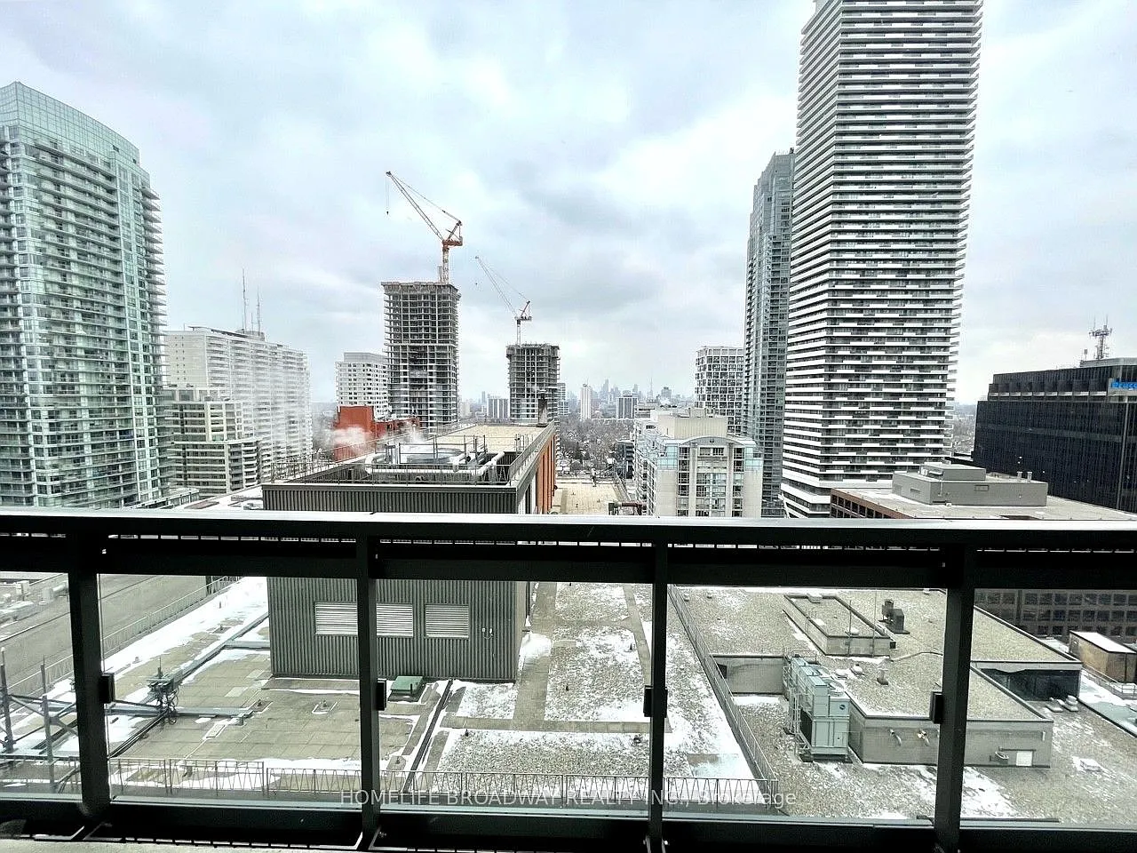 3 bed, $3,000 — Photo 3