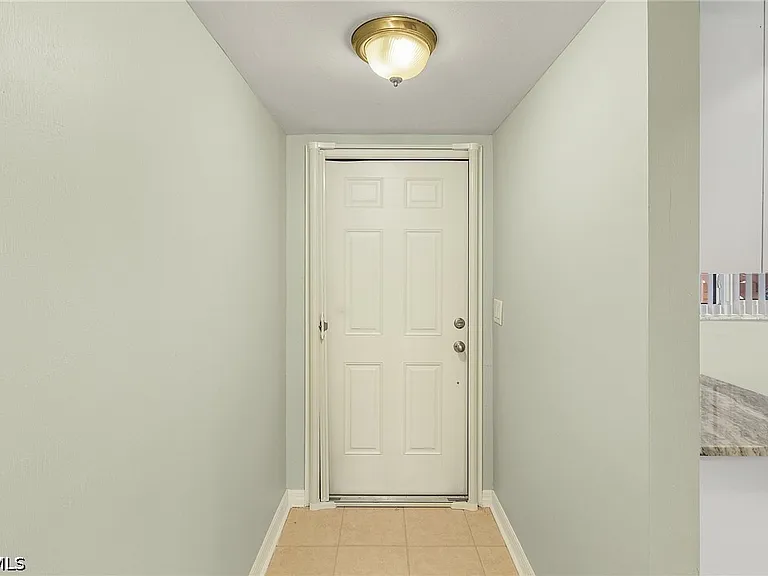17425 Birchwood Ln #2 — Photo 7