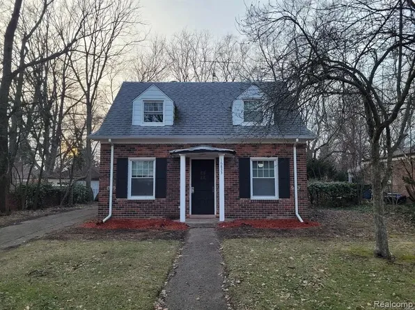 16833 Brady, Redford, MI 48240
