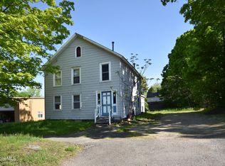 17-21 Chamberlain Ave, Dalton, MA 01226