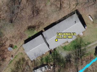 1465 Winkler Hill Rd NW, Dover, OH 44622
