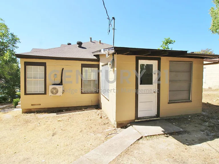 3427 Kinmore St — Photo 20