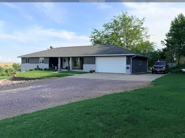2224 150th St, Lawton, IA 51030