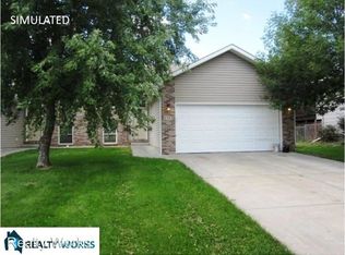 2527 SW Soukup Dr, Lincoln, NE 68522