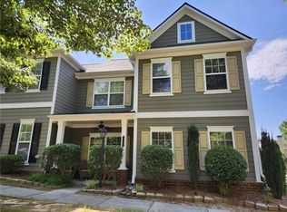 1100 Lake Point Way, Suwanee, GA 30024