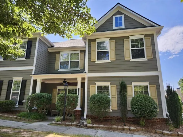 1100 Lake Point Way, Suwanee, GA 30024