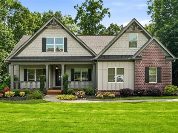 366 Dawson Manor Dr, Dawsonville, GA 30534