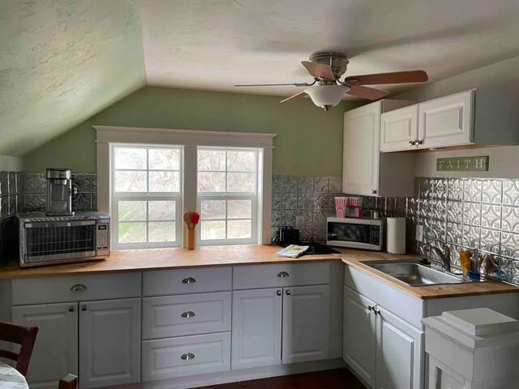 295 Homestead Rd — Photo 1