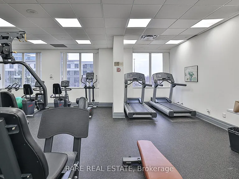 11 Lee Centre Dr #1016 — Photo 32
