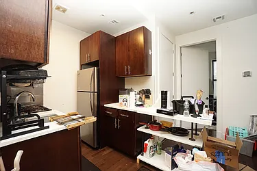 Rented by Rennit Inc.