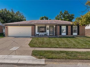 316 Pearhill Dr, Dayton, OH 45449