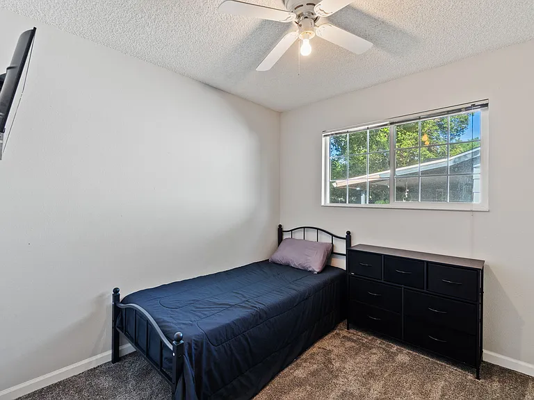 2384 Saturn Skyway — Photo 20