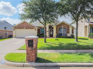 4935 Marsh Harrier Ave, Grand Prairie, TX 75052