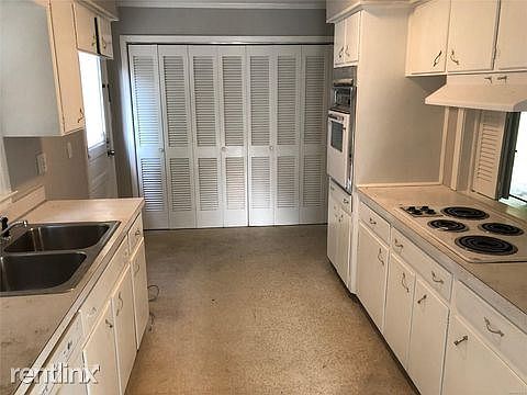 685D76A5-5F2A-4ED7-B32F-70C66CD89652