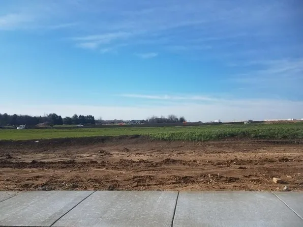 1126 Ballweg Lane #110, Waunakee, WI 53597