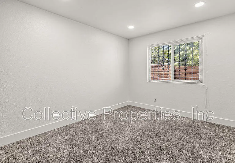 3965 Logan Ave #1 — Photo 10