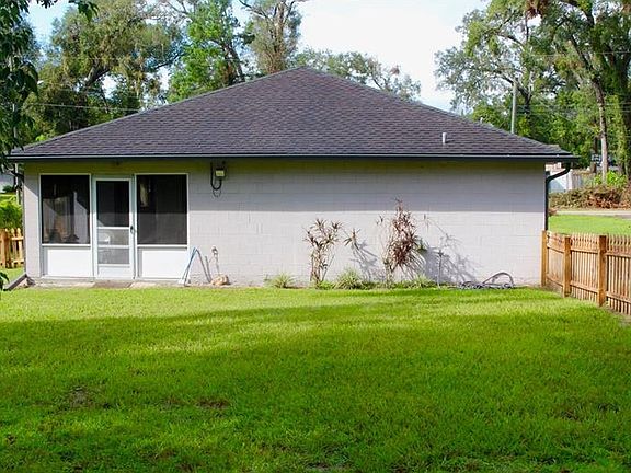 4th image of 908 E Voorhis Ave