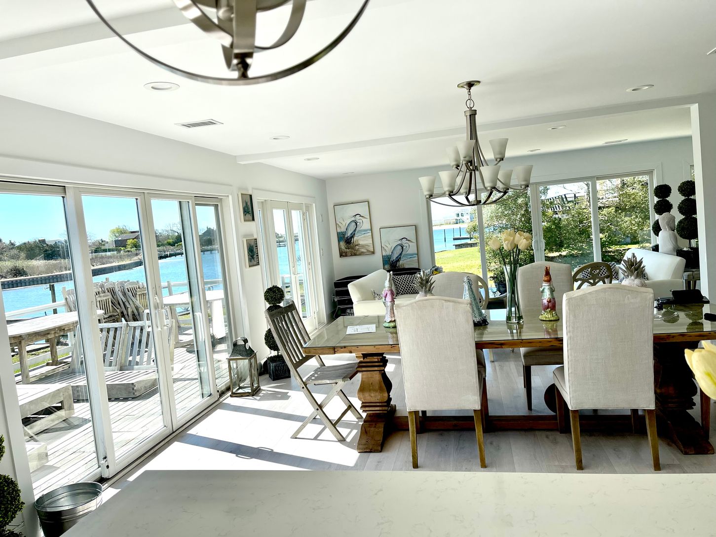 Dinning room & Living room