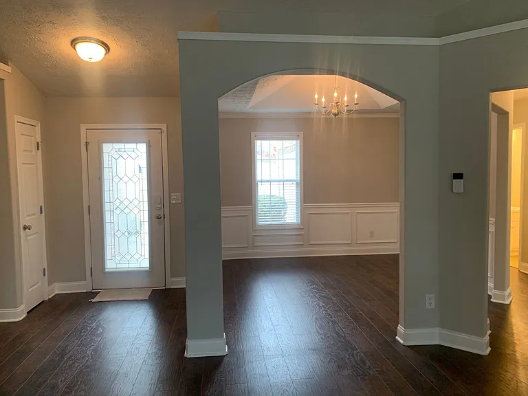 1421 Jefferson Station Rd — Photo 2