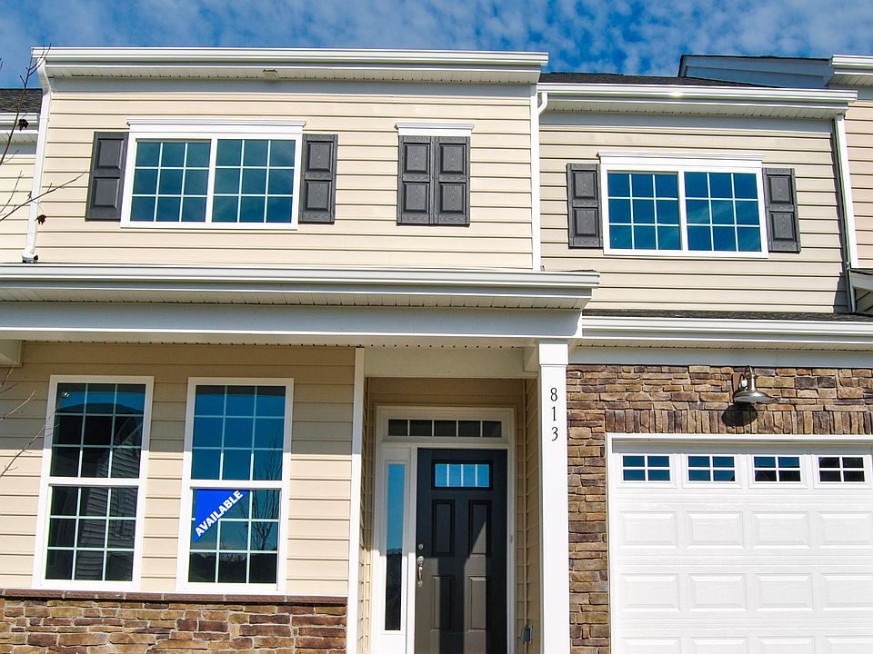 1st image of 104 Park View Dr #Ktnh3n