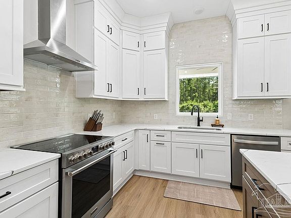 5th image of 8992 Sage Forest Ln