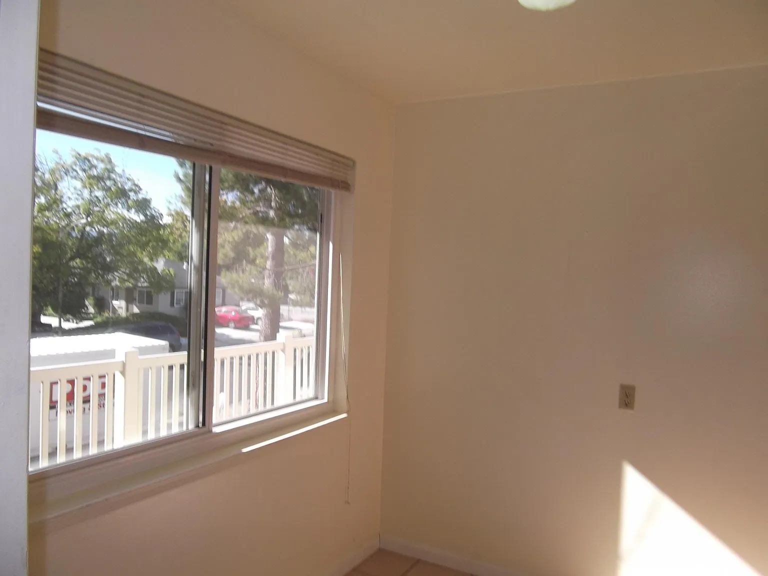 1 bed, 750 sqft, $2,590 — Photo 2