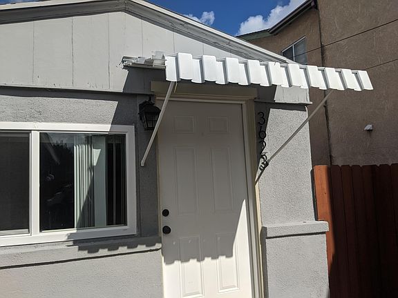 4th image of 3621 Highland Ave #3623