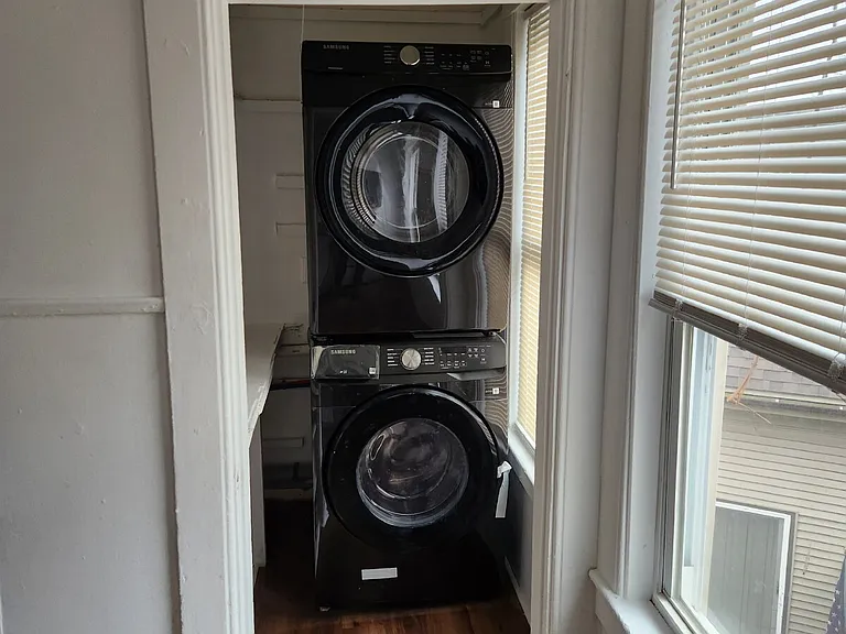10A Beacon St #10A — Photo 3