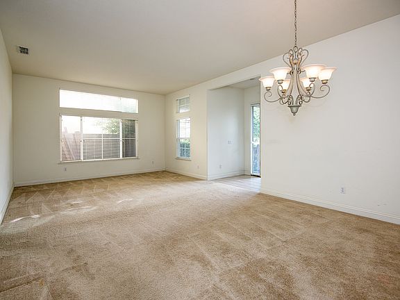 4th image of 1456 Rose Glen Dr