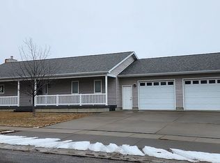 407 Cedar St, Janesville, IA 50647
