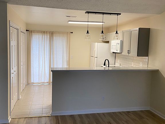 3rd image of 4828 Station House Ln