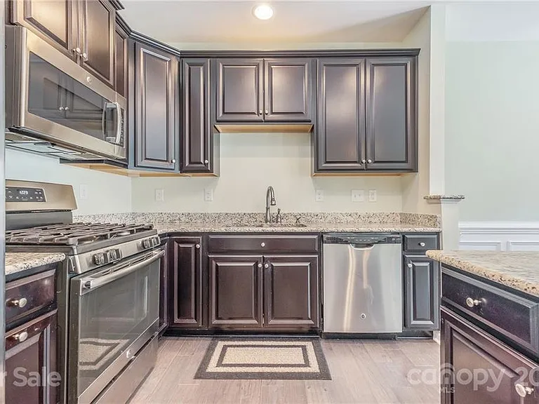 11053 Telegraph Rd NW — Photo 5