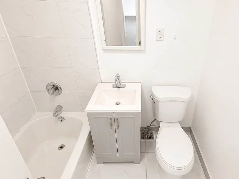 156 W 76th St #3B — Photo 5
