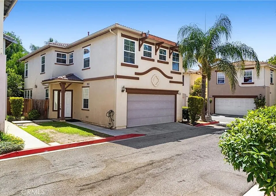9193 Burnet Ave