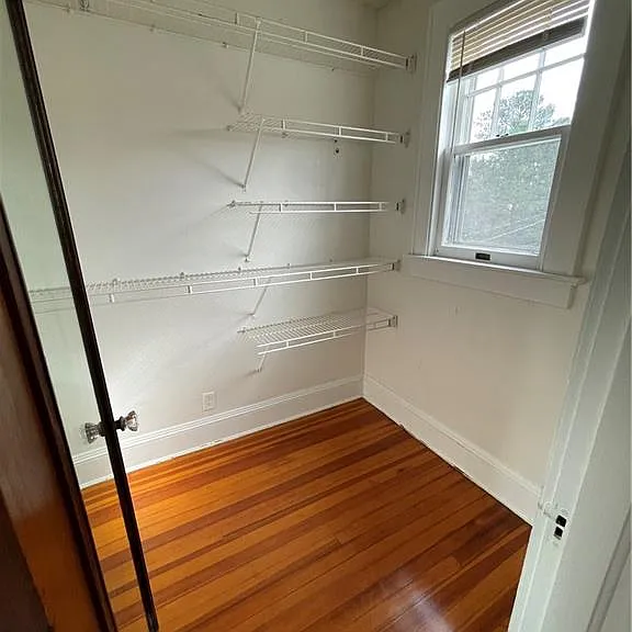 126 W Randall Ave — Photo 6