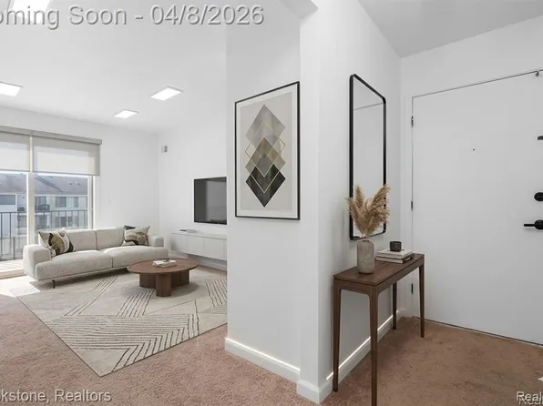 1965 Axtell Dr APT 4, Troy, MI 48084