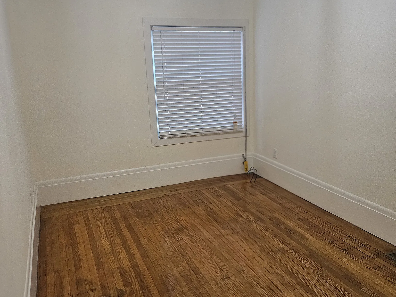 1 bed, 878 sqft, $2,600 — Photo 4
