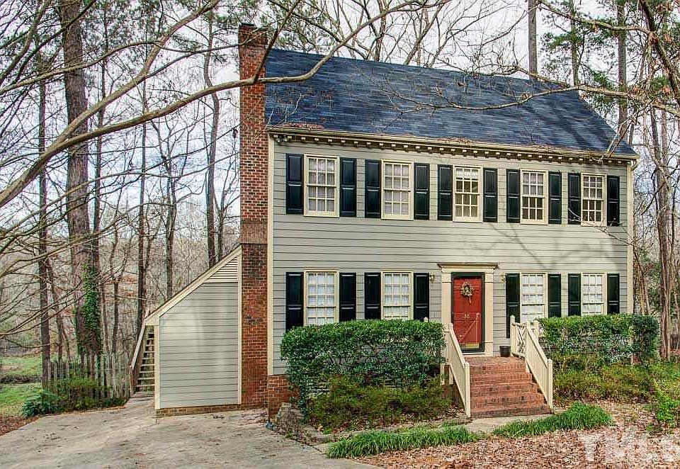 1st image of 38 Autumn Woods Dr